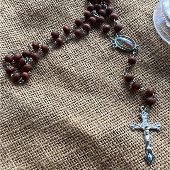 Virgin marry rosary wooden catholic necklace New with box New wood - Picture 5 of 8